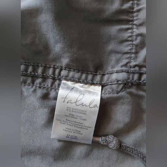 Vintage Aritzia/Talula Cargo Jacket - Picture 6 of 8